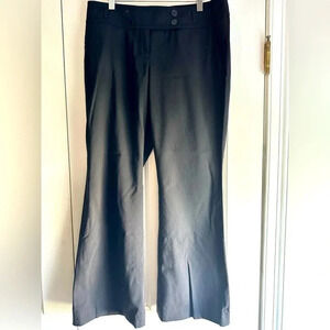 Women’s Loft Marissa black pants. Size 8P